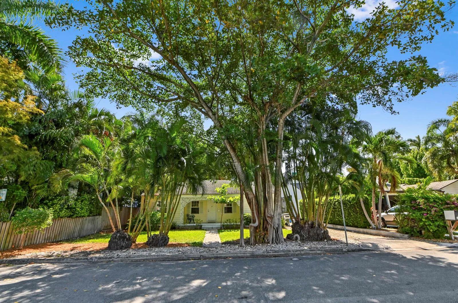 53 Palm Square, Delray Beach, FL 33483 photo 4