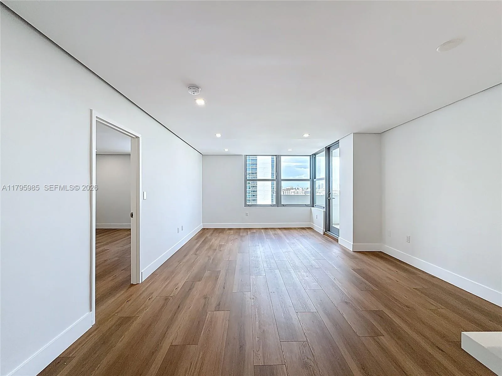 2899 Collins Ave # 1218, Miami Beach, FL 33140 photo 12