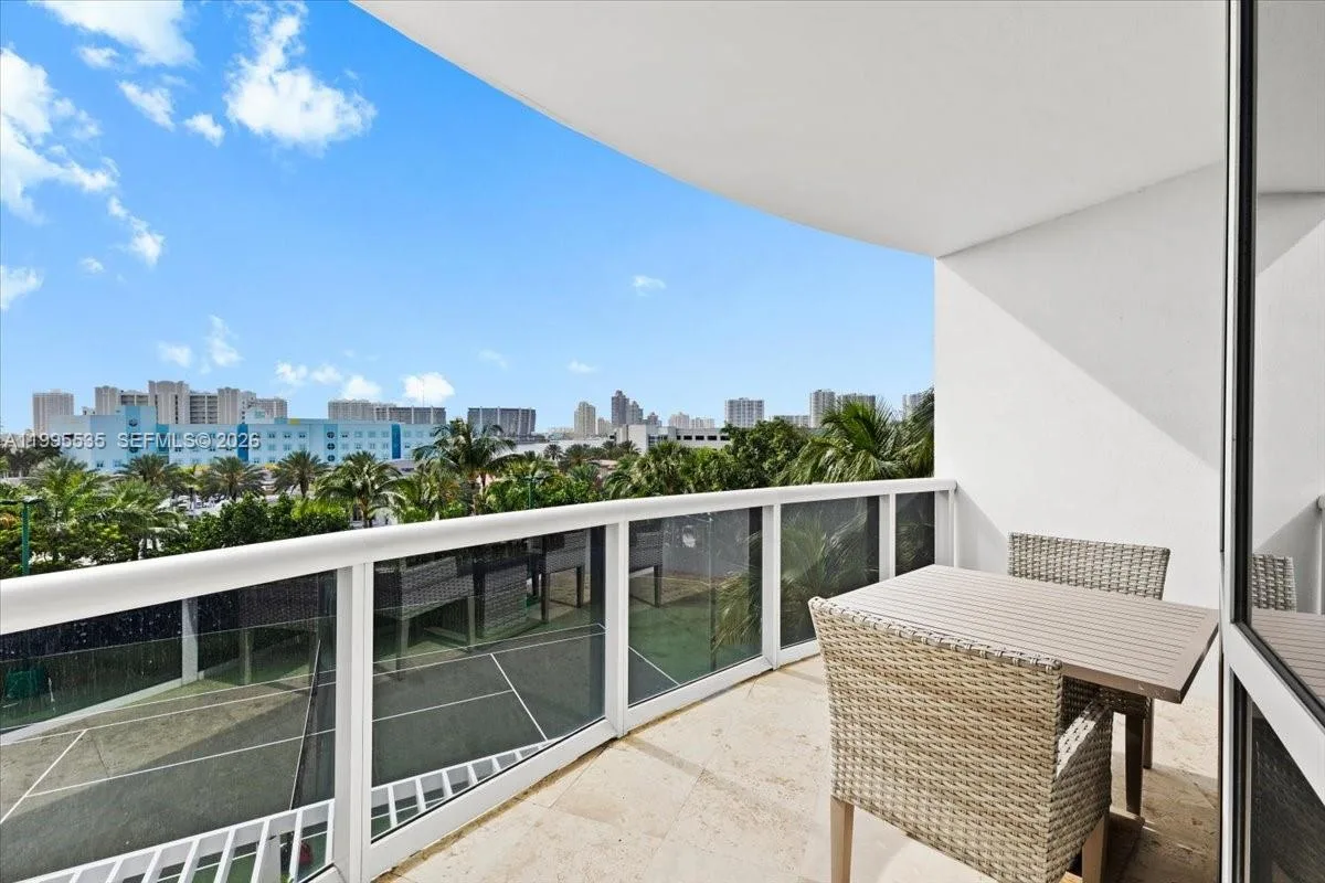 18201 Collins Ave # 601A, Sunny Isles Beach, FL 33160