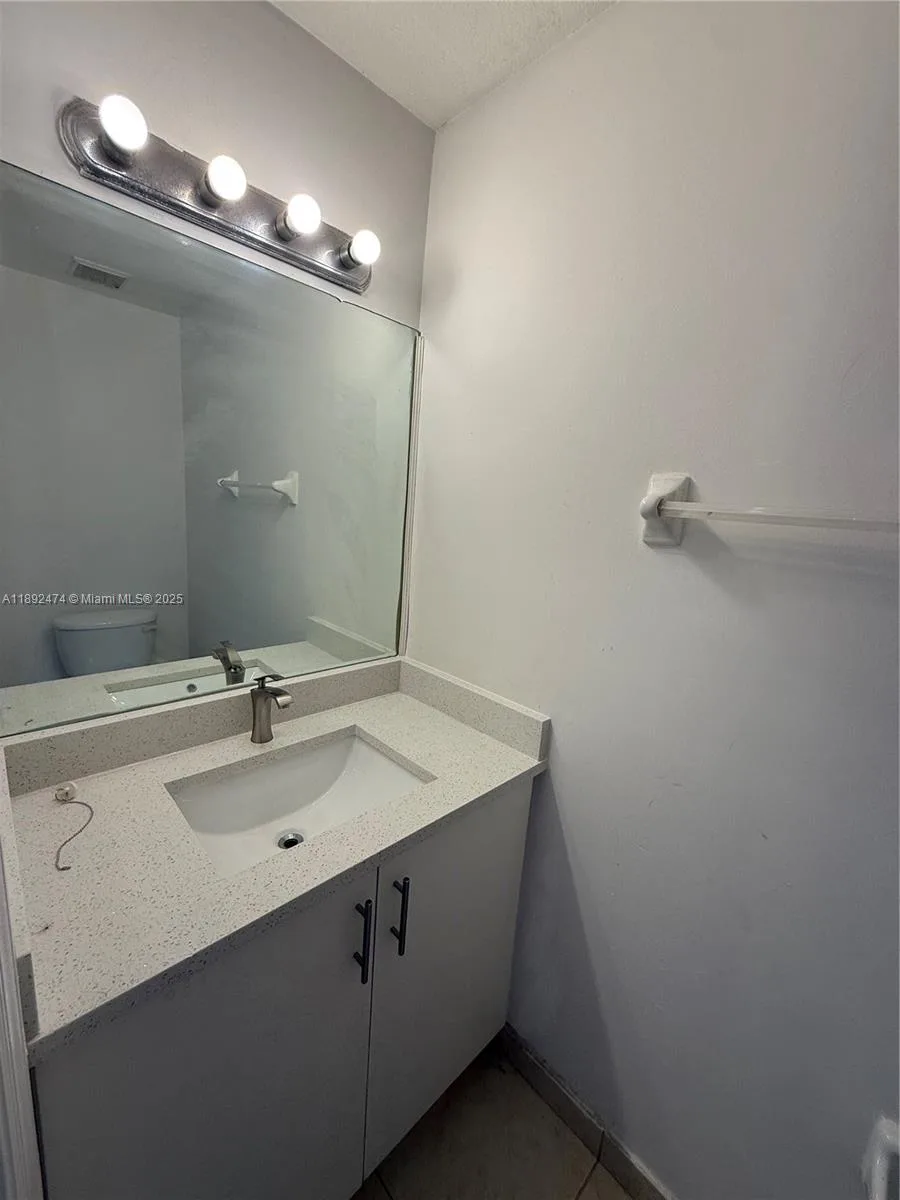 1512 SE 31st Ct # 1512, Homestead, FL 33035 photo 7