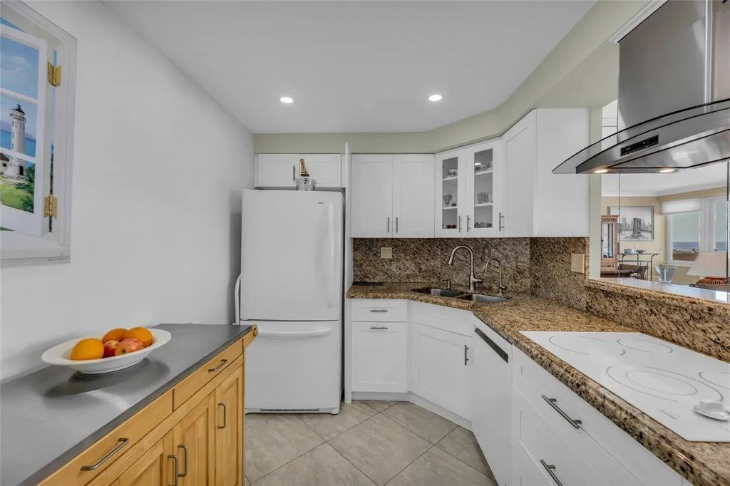 3233 NE 34TH Street # 1112A, Fort Lauderdale, FL 33308 photo 2
