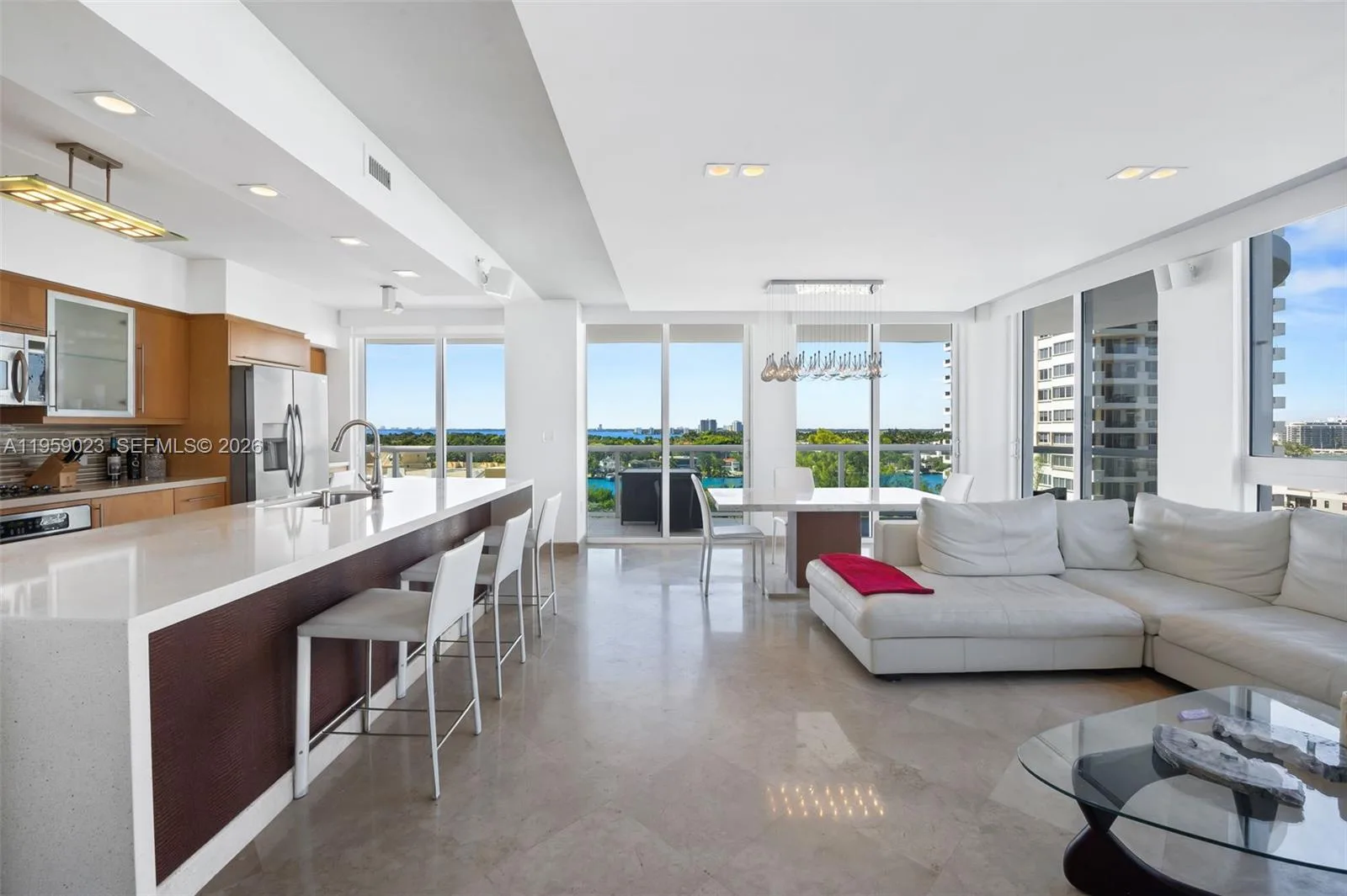 6365 Collins Ave # 1008, Miami Beach, FL 33141