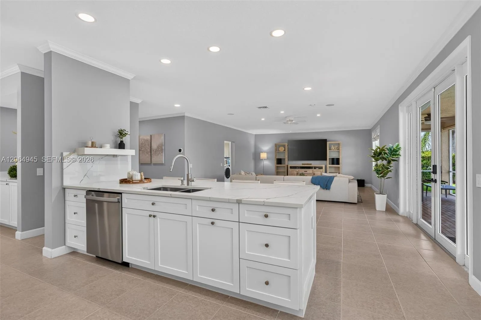 1038 Lavender Cir, Weston, FL 33327 photo 11