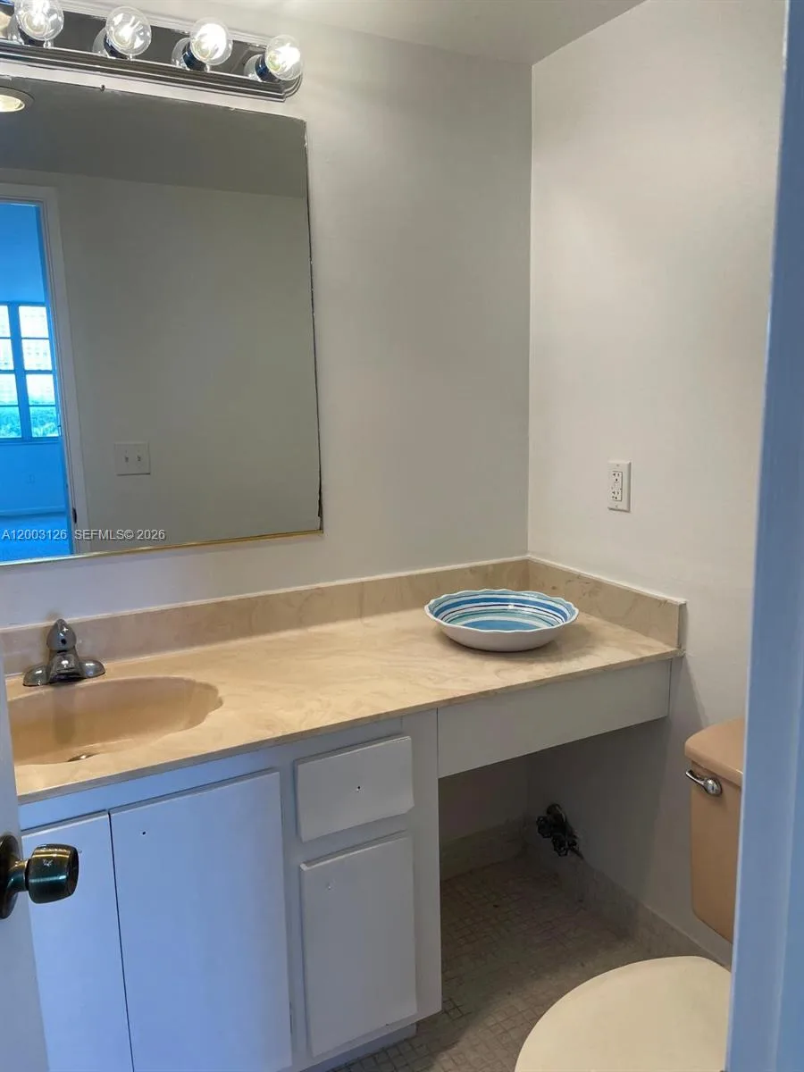 2851 NE 183rd St # 509E, Aventura, FL 33160 photo 2
