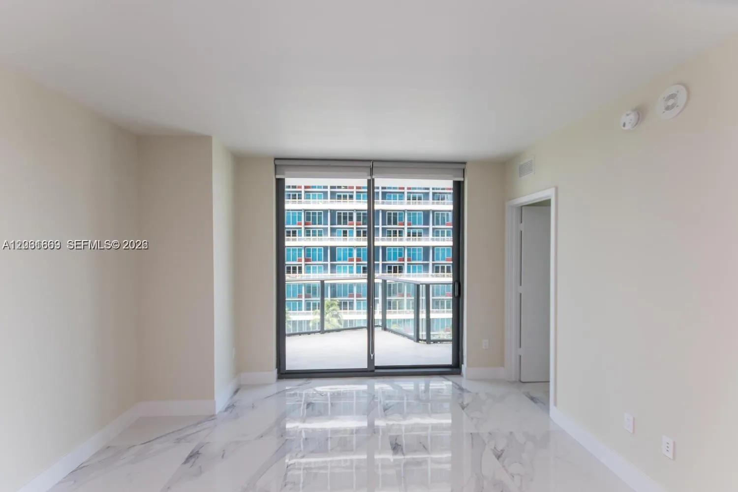 1300 S Miami Ave # 1808, Miami, FL 33130 photo 11