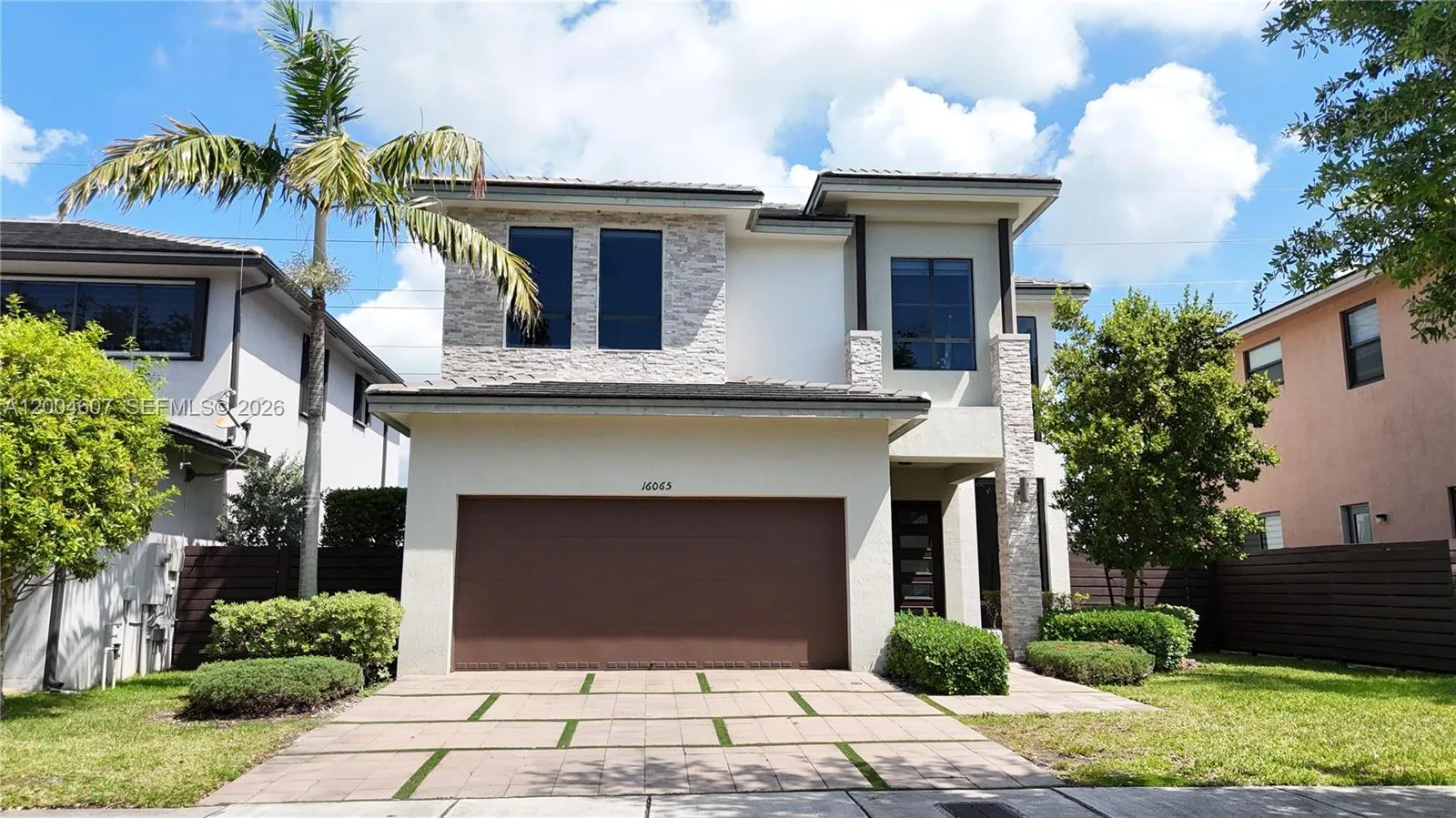 16065 SW 136th Ter, Miami, FL 33196 photo 2