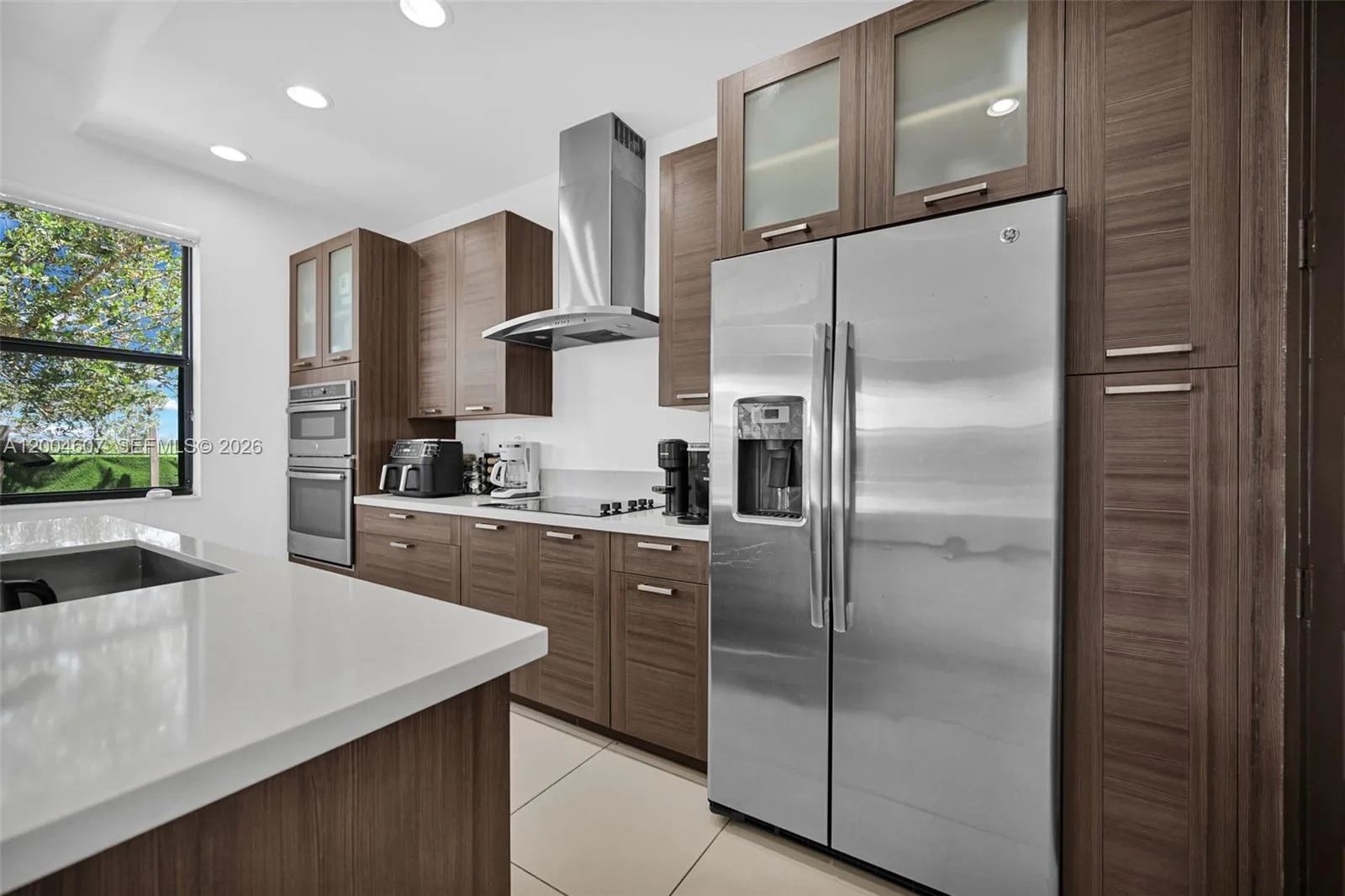 16065 SW 136th Ter, Miami, FL 33196 photo 4