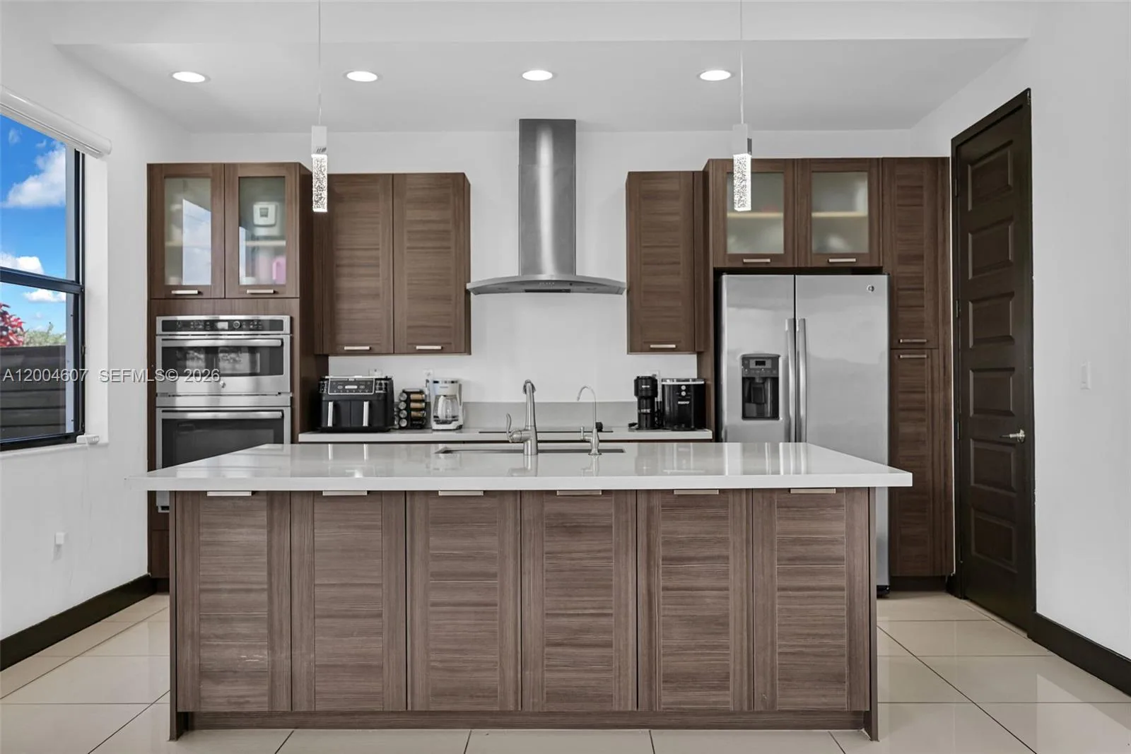 16065 SW 136th Ter, Miami, FL 33196 photo 5