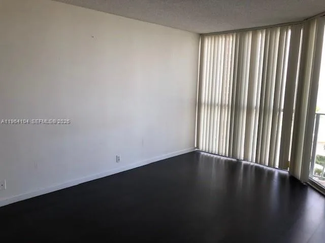 7601 E Treasure Dr # 915, North Bay Village, FL 33141 photo 12