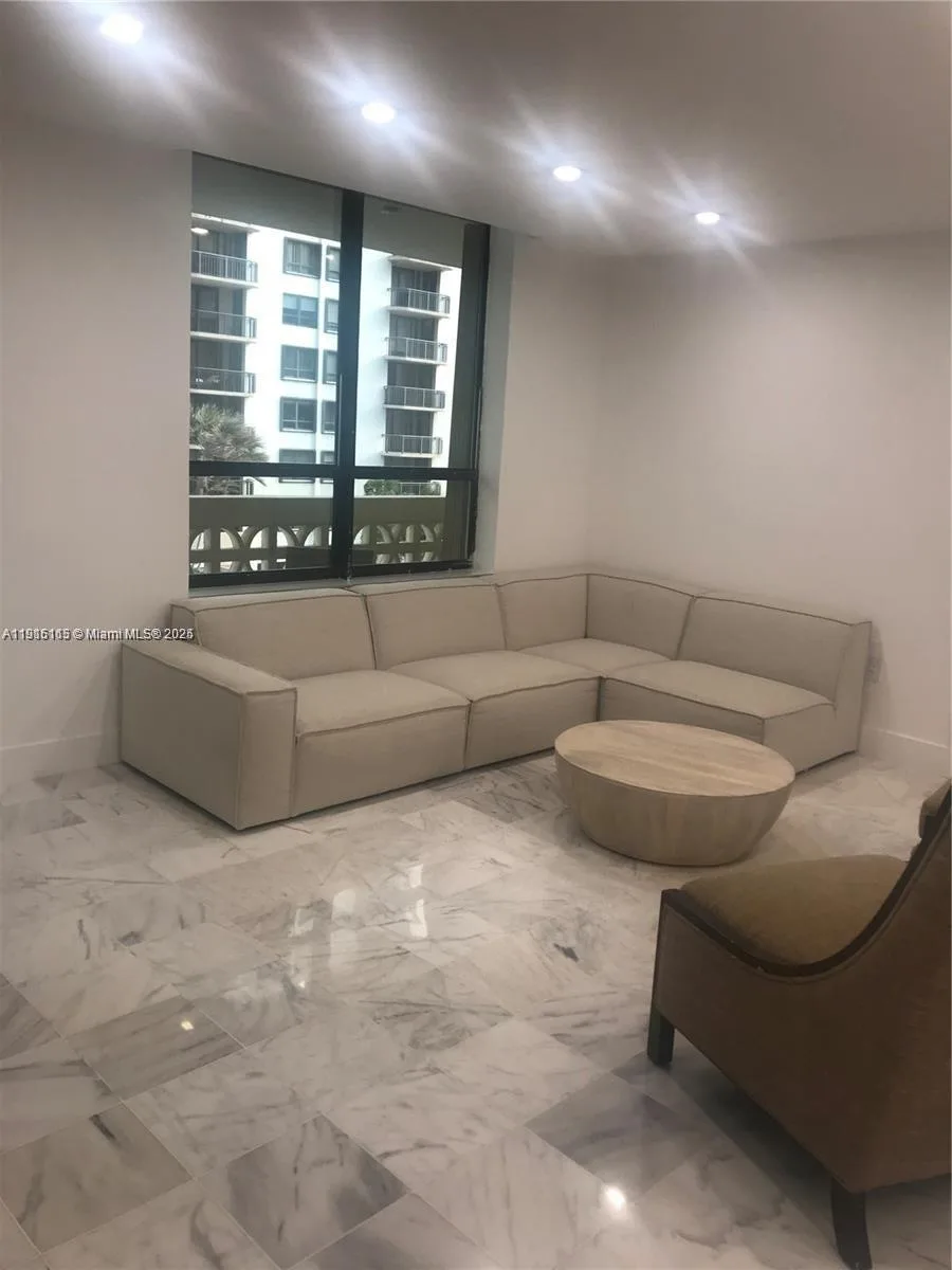 10185 Collins Ave # 516, Bal Harbour, FL 33154 photo 2