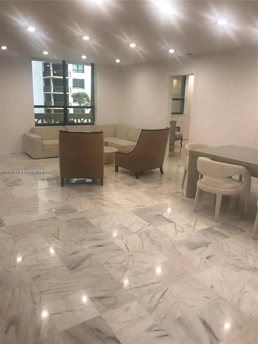 10185 Collins Ave # 516, Bal Harbour, FL 33154 photo 3
