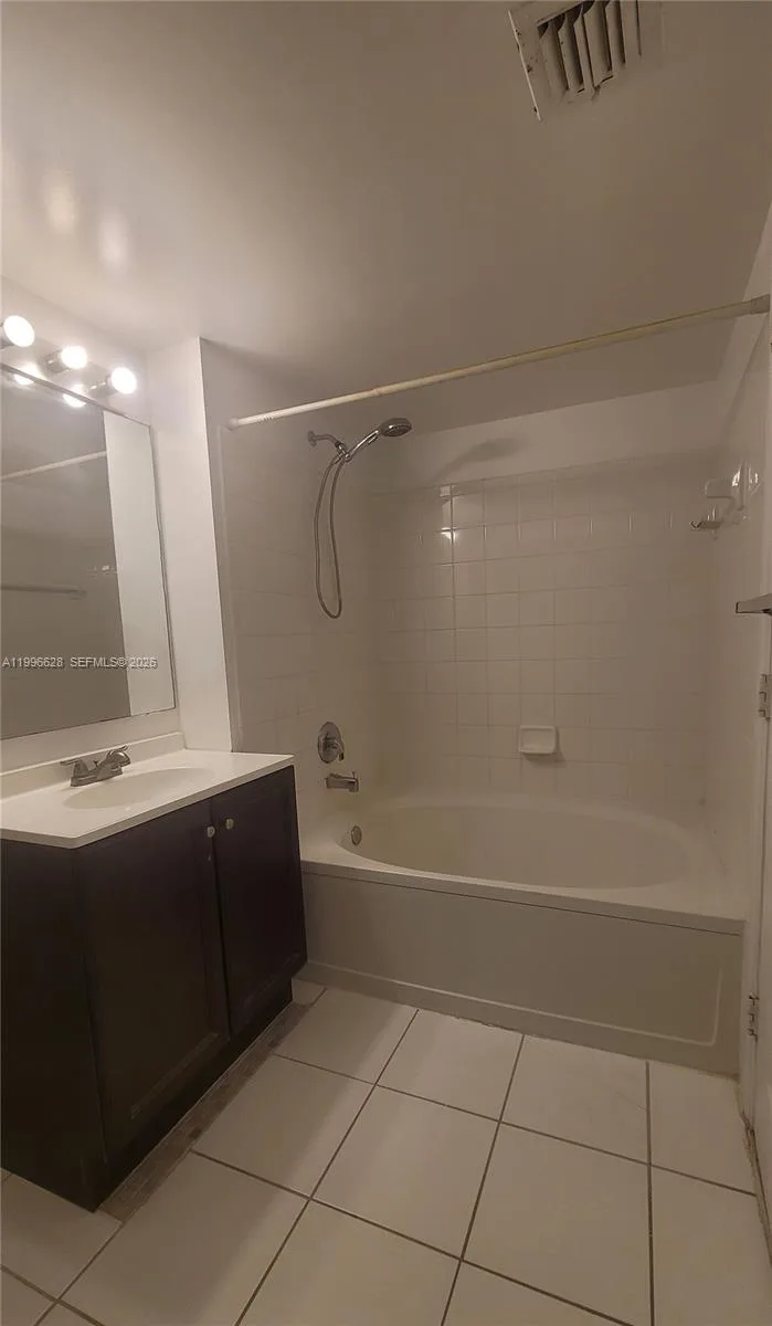 2961 NE 185th St # 1607, Aventura, FL 33180 photo 10