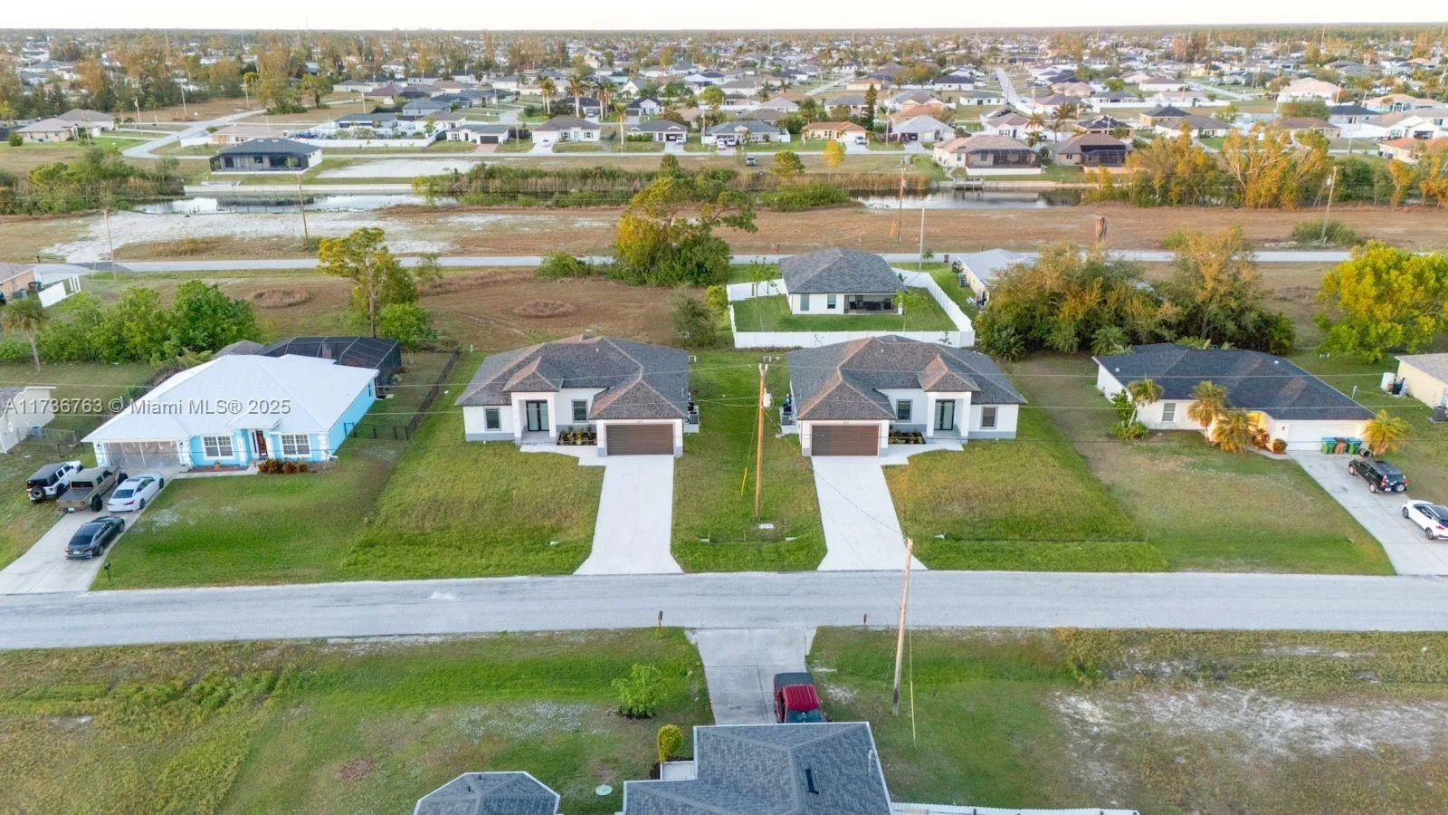 1923 NW 16th Ter, Cape Coral, FL 33993 photo 3