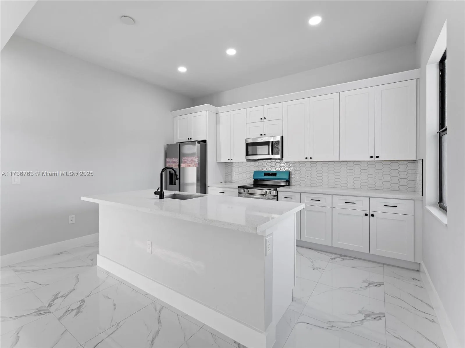 1923 NW 16th Ter, Cape Coral, FL 33993 photo 5