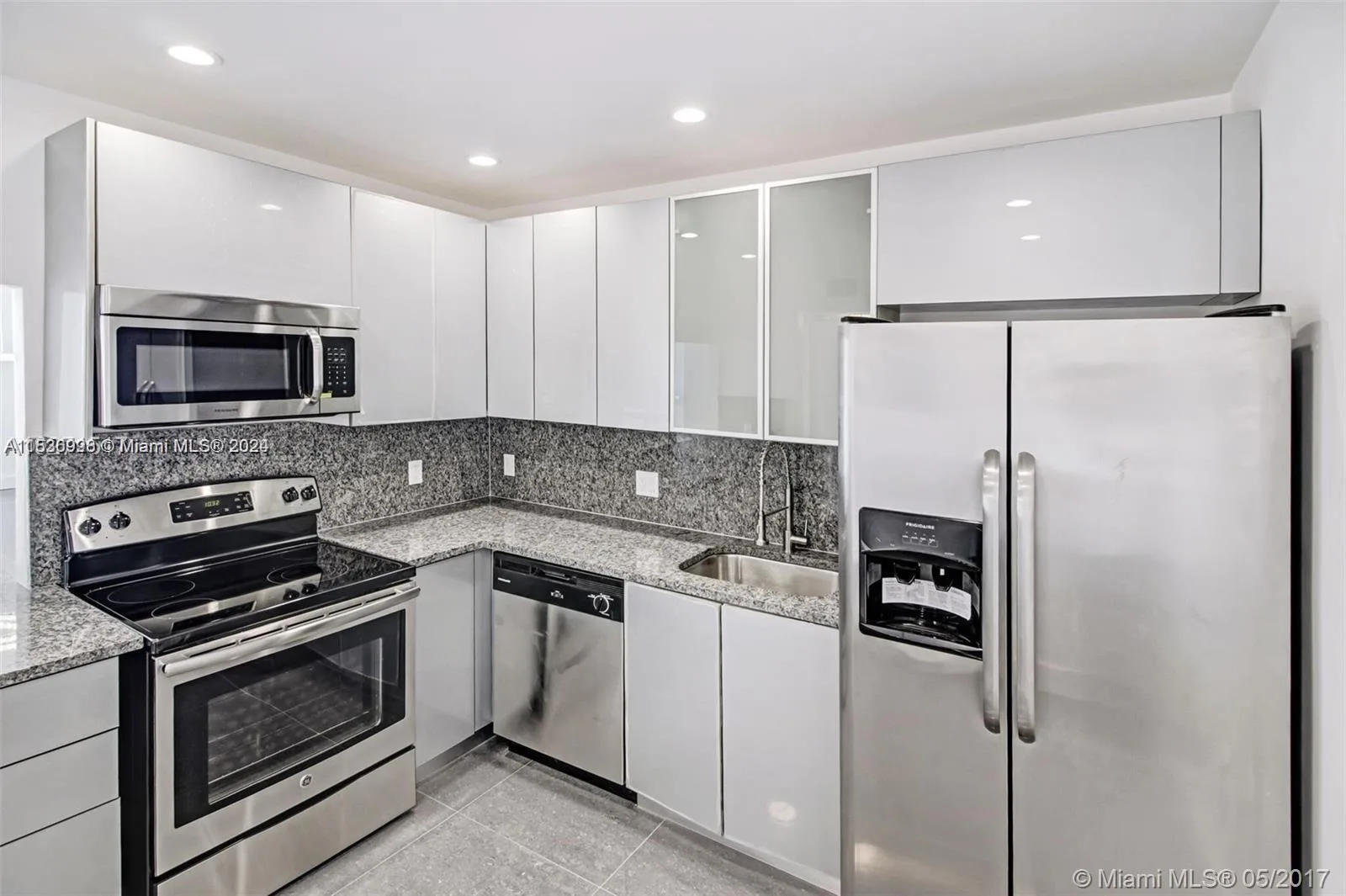 2801 NE 183rd St # 2208W, Aventura, FL 33160 — zdjęcie 4