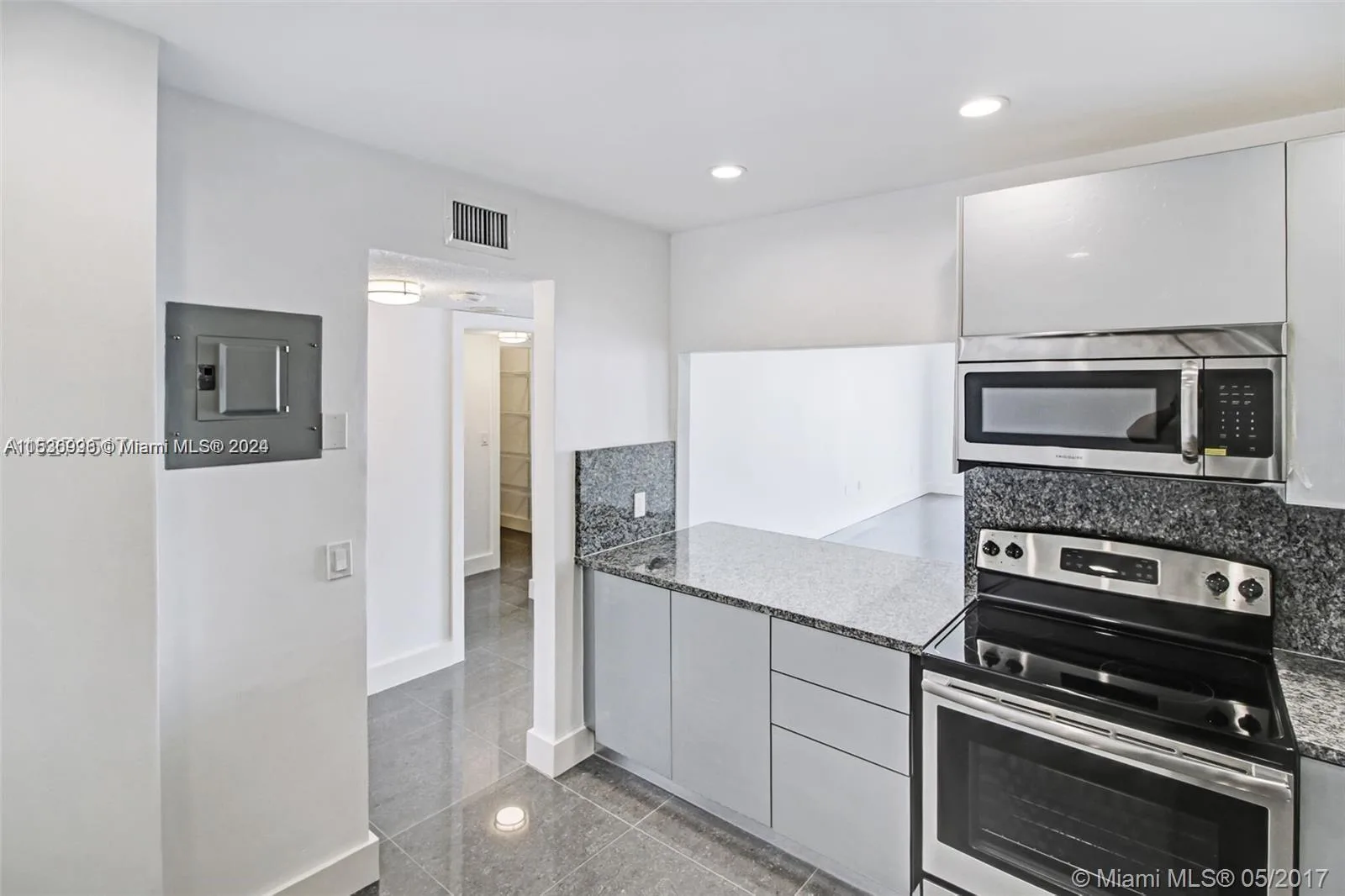 2801 NE 183rd St # 2208W, Aventura, FL 33160 — zdjęcie 5