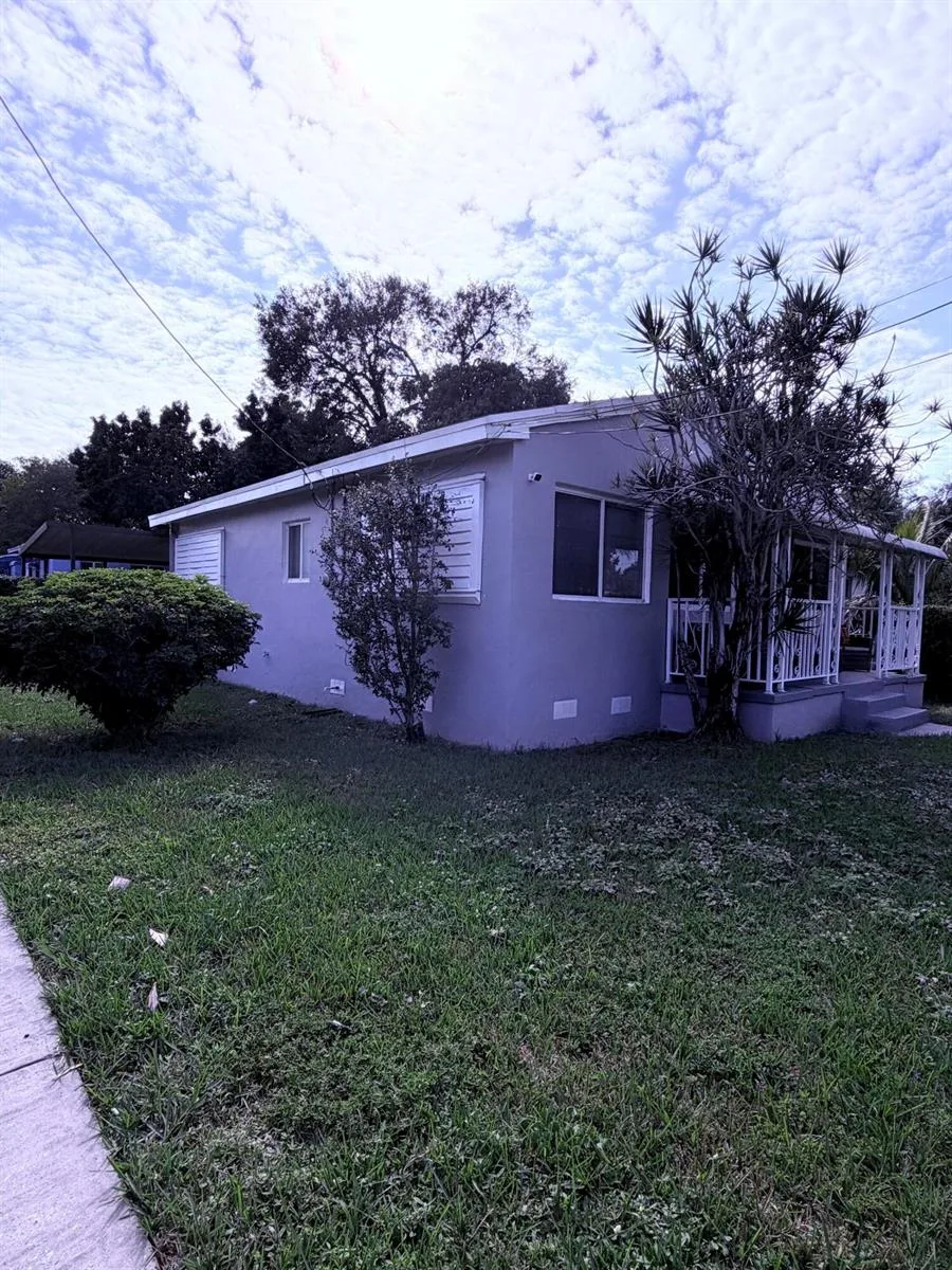 1500 NW 44th Street, Miami, FL 33142 photo 5