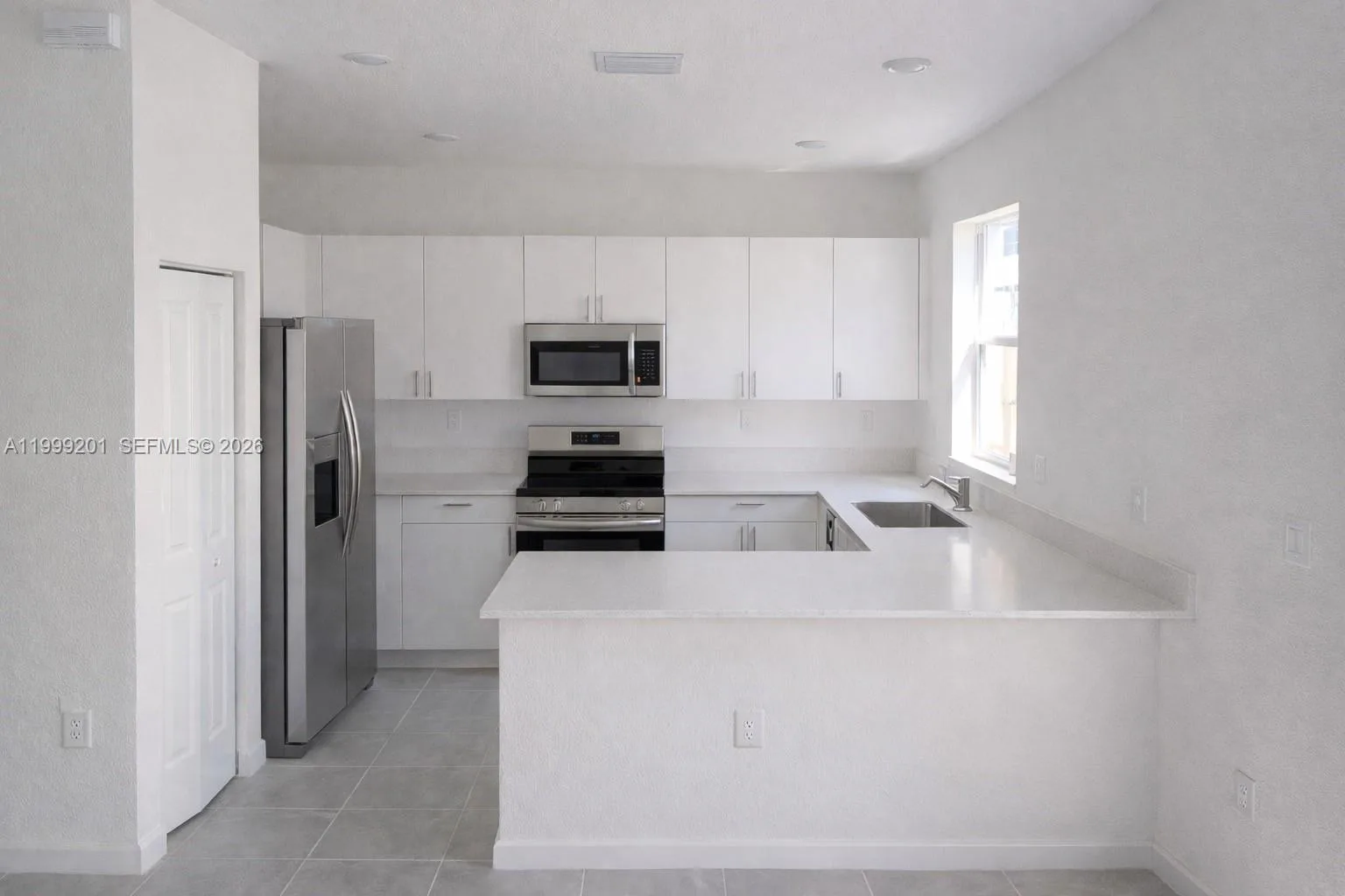 29277 SW 163rd Ct, Homestead, FL 33033 photo 9