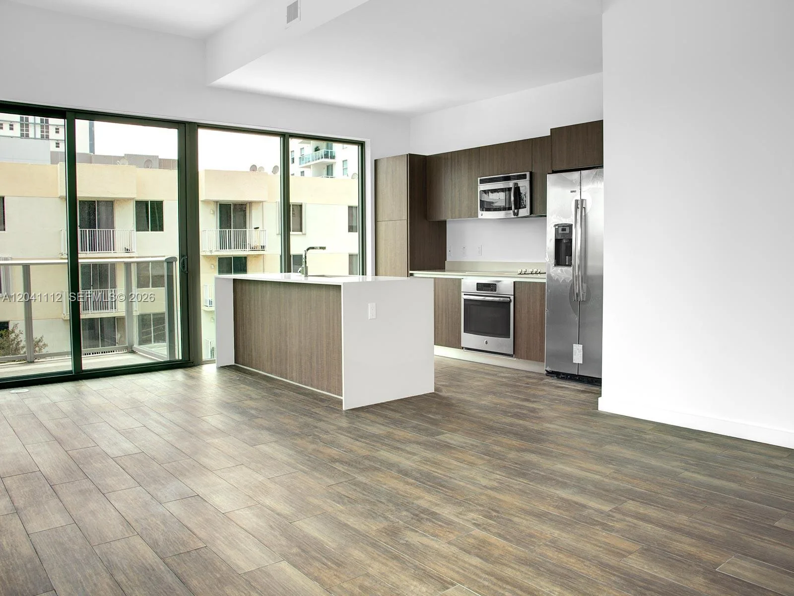 1600 SW 1st Ave # 401, Miami, FL 33129 — zdjęcie 5