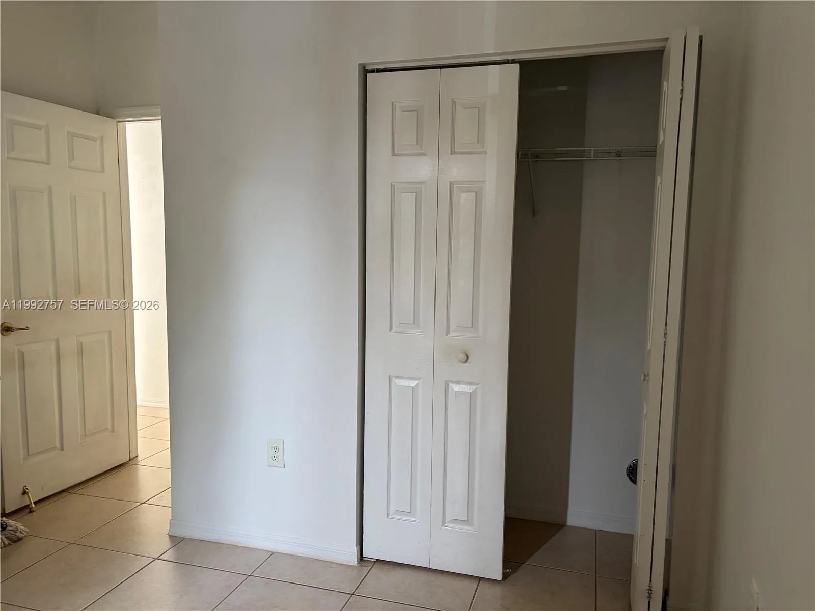 2281 NE 42nd Ave, Homestead, FL 33033 photo 12