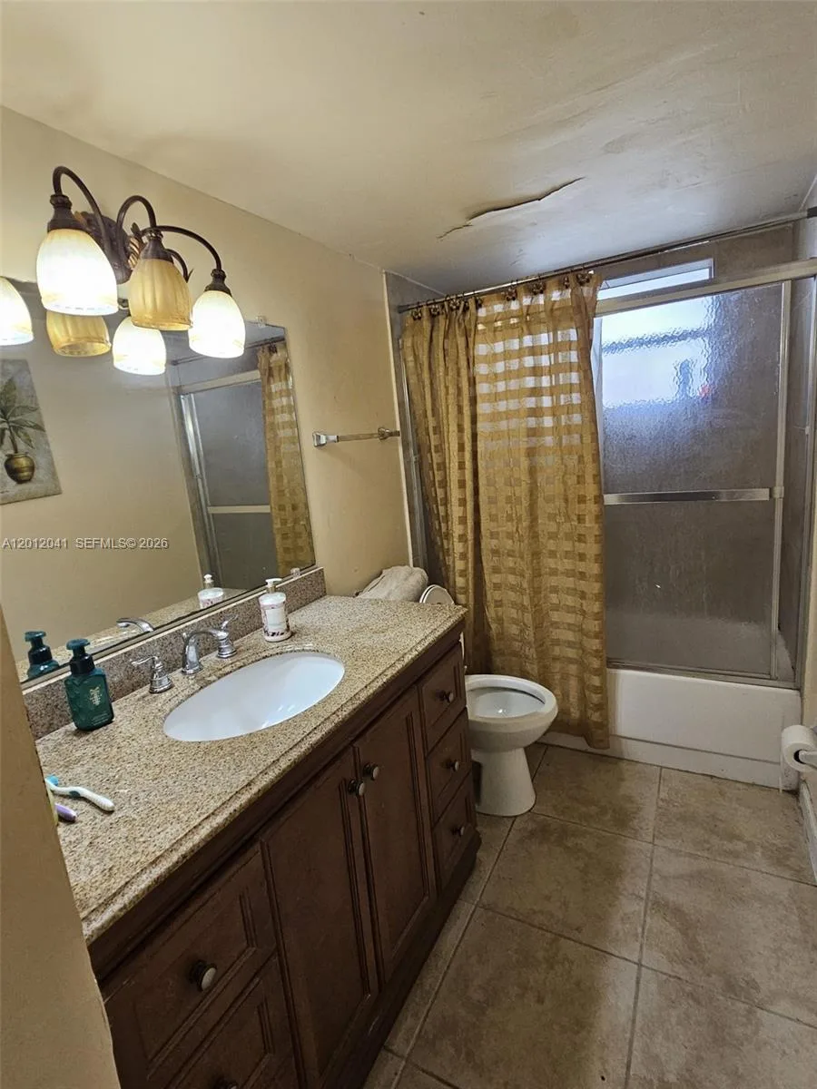 1670 NE 191st St # 109-3, Miami, FL 33179 photo 10