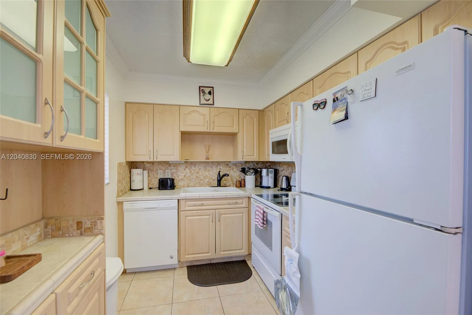 920 SW 10th Ter # 12R, Hallandale Beach, FL 33009 photo 2