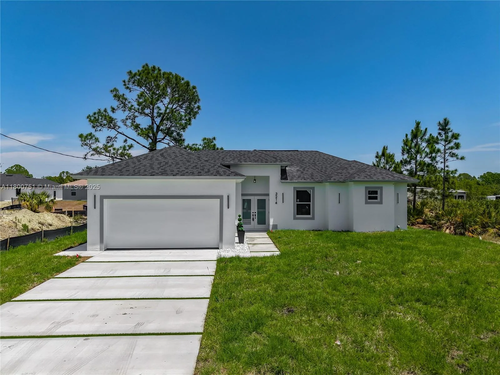 3214 42nd St W, Lehigh Acres, FL 33971