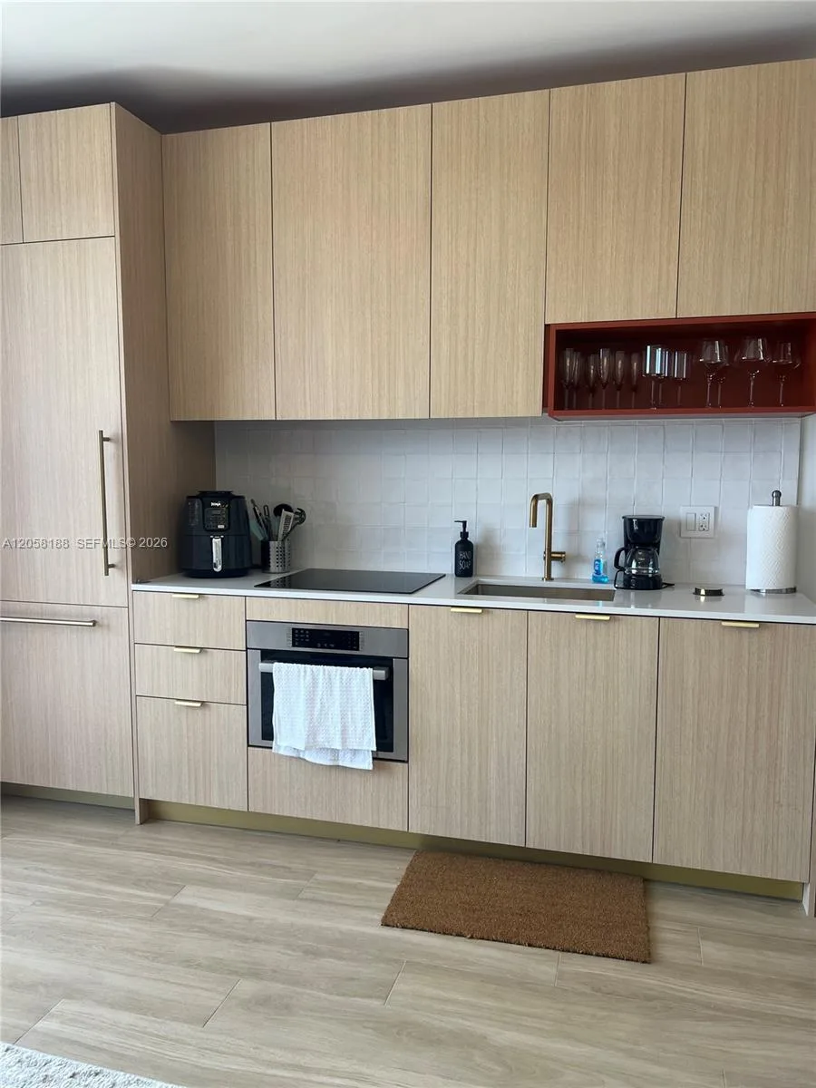 90 NE 32 # 821, Miami, FL 33137 photo 6