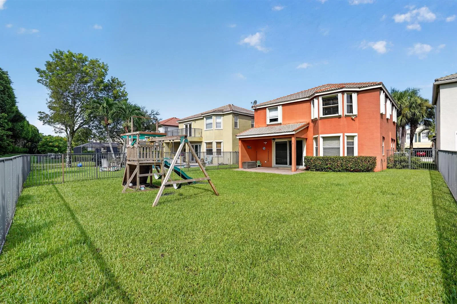 9135 Dupont Place, Wellington, FL 33414
