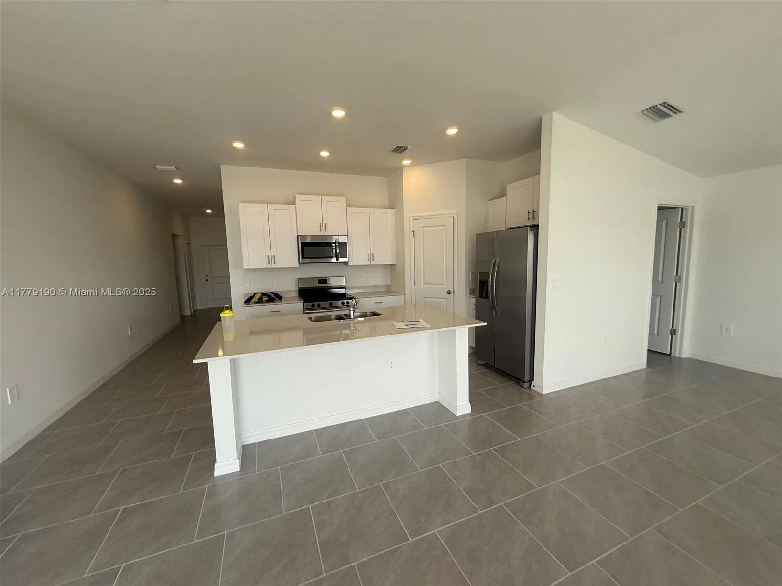 17699 PARADISO, Fort Myers, FL 33197 photo 3