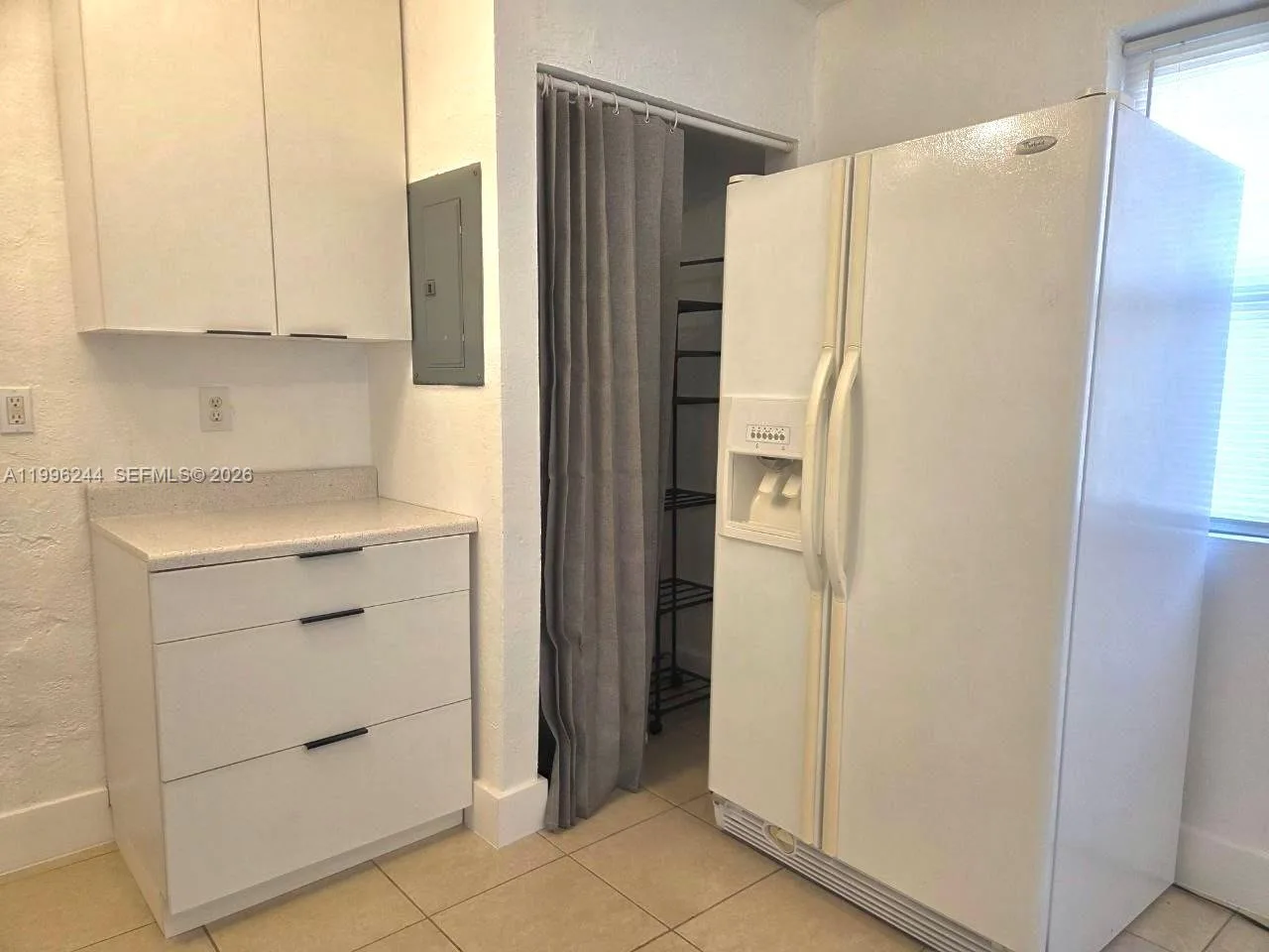 34 SW 6th Ave # 4, Dania Beach, FL 33004 photo 2