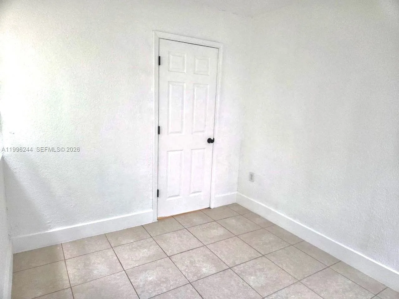 34 SW 6th Ave # 4, Dania Beach, FL 33004 photo 4