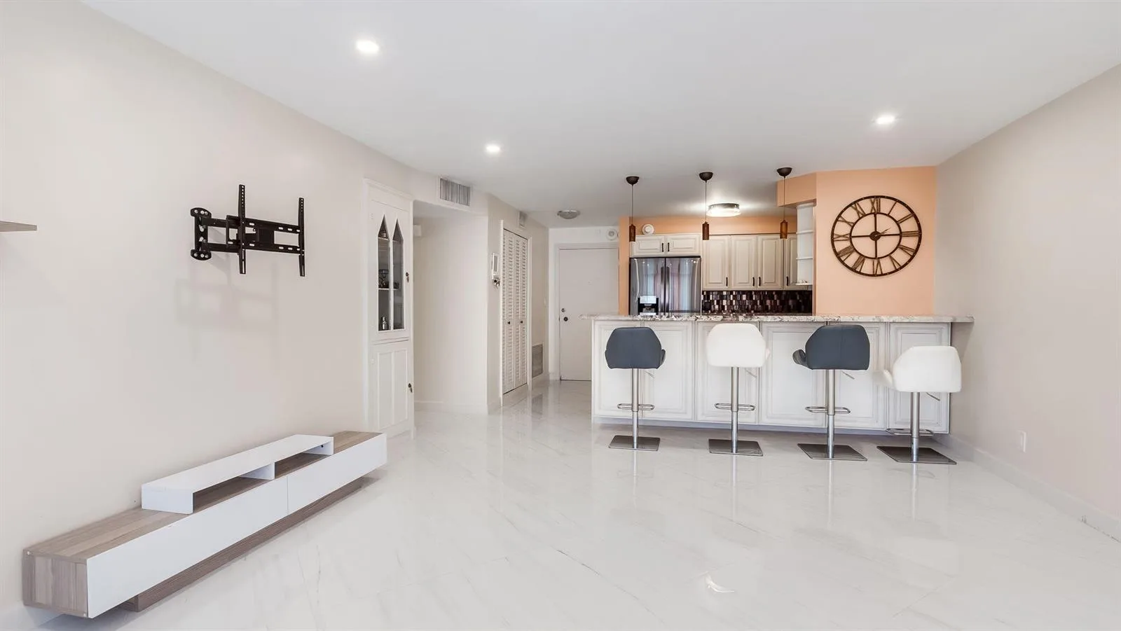 133 N Pompano Beach Boulevard # 204, Pompano Beach, FL 33062 photo 11