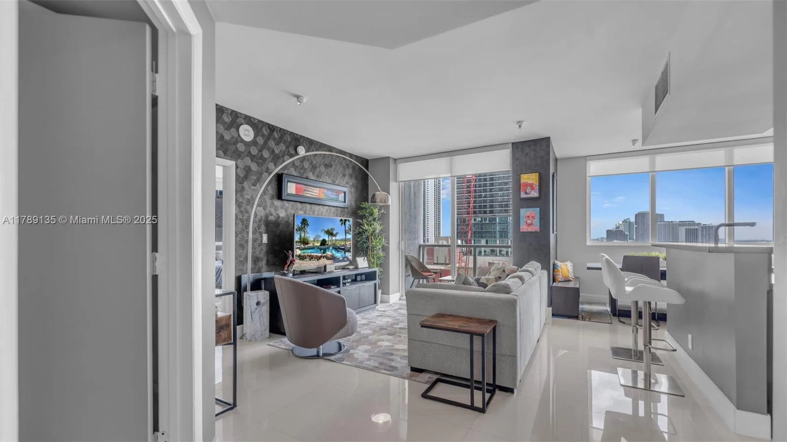 244 Biscayne Blvd # 1508, Miami, FL 33132 photo 5