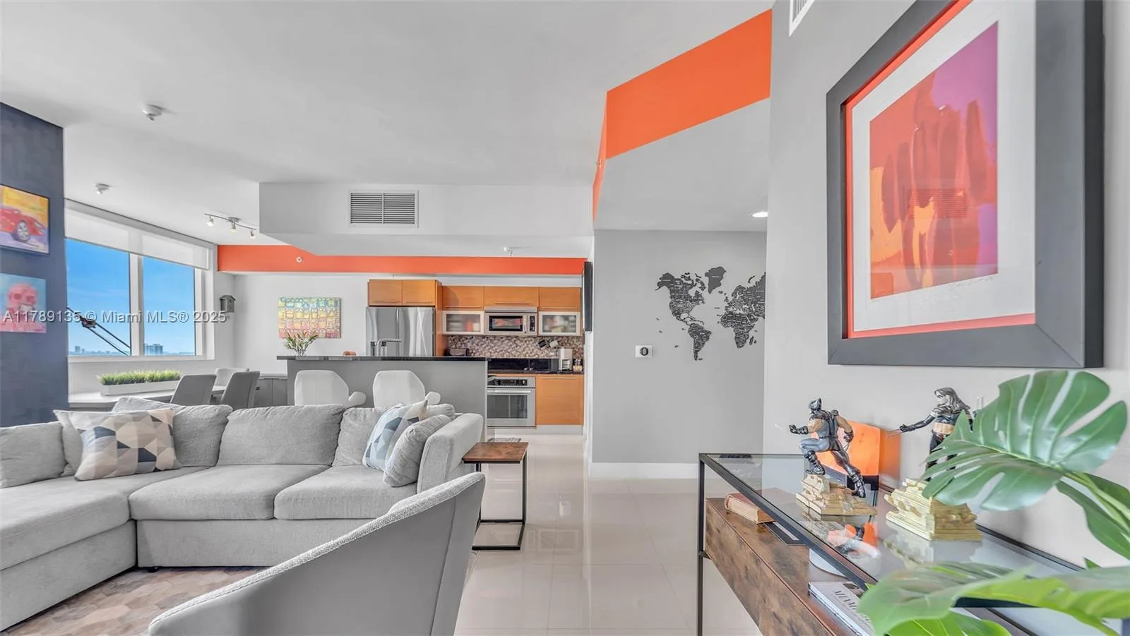 244 Biscayne Blvd # 1508, Miami, FL 33132 photo 6