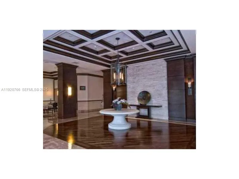 3600 Yacht Club Dr # 1204, Aventura, FL 33180 photo 2