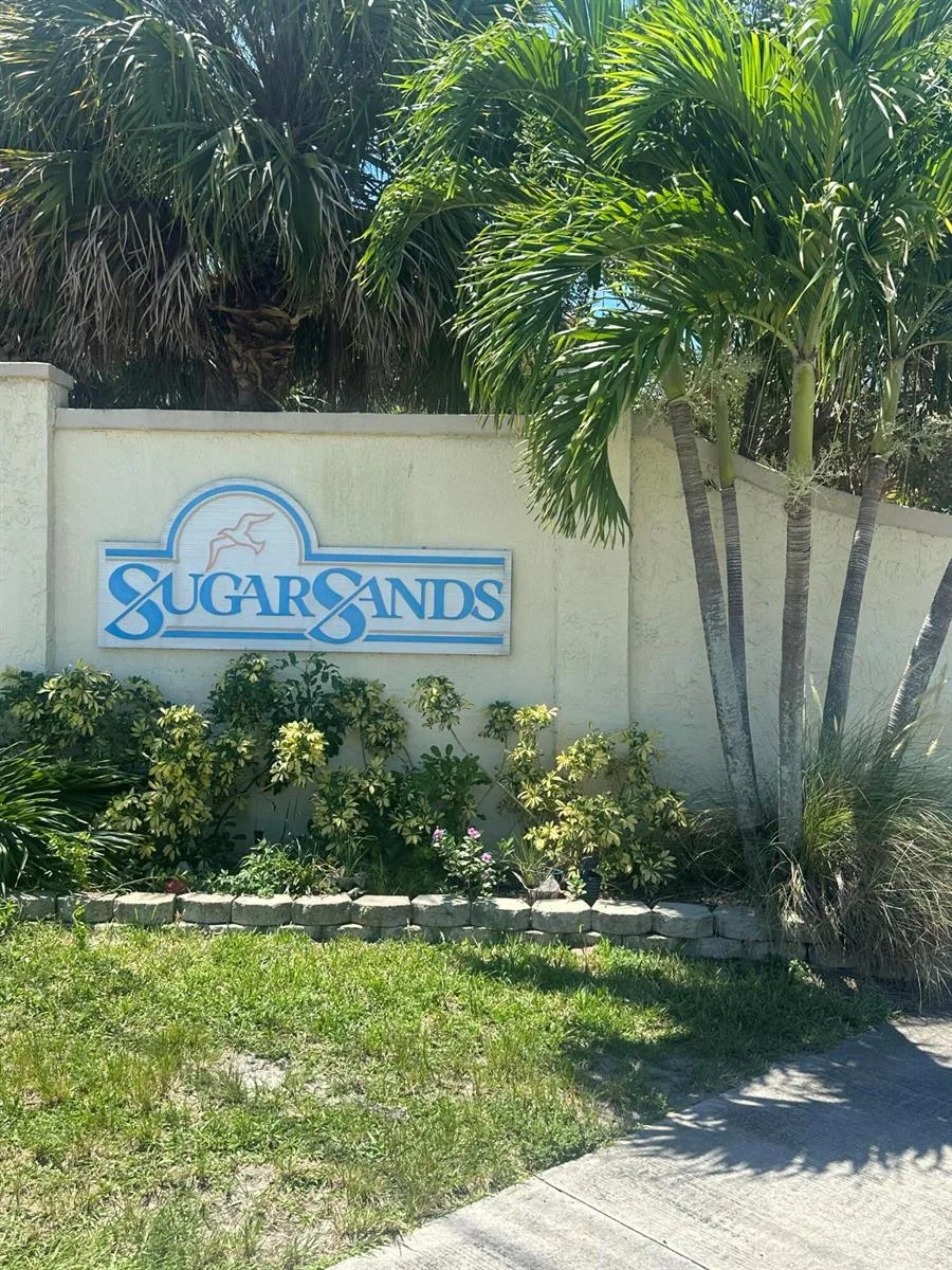 7648 SE Sugar Sand Circle, Hobe Sound, FL 33455 photo 2