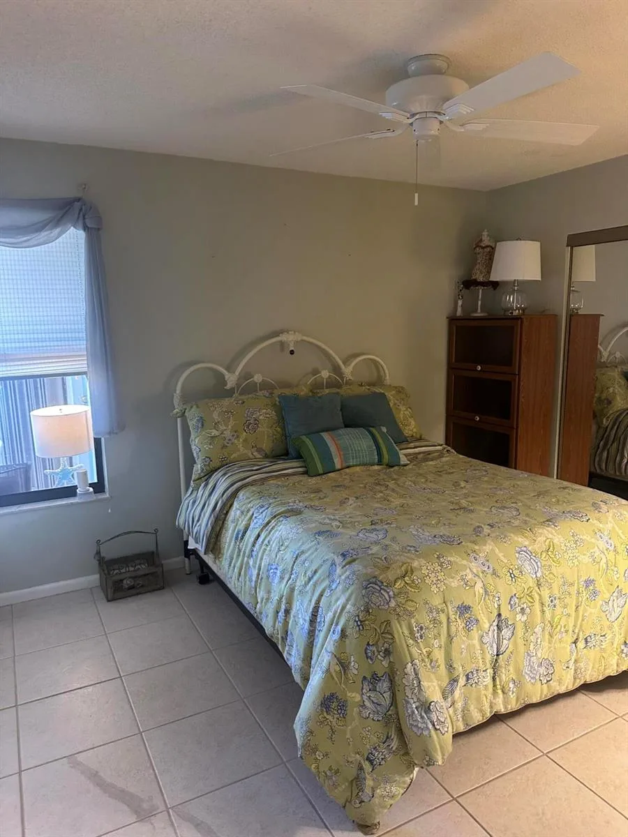 7648 SE Sugar Sand Circle, Hobe Sound, FL 33455 photo 5