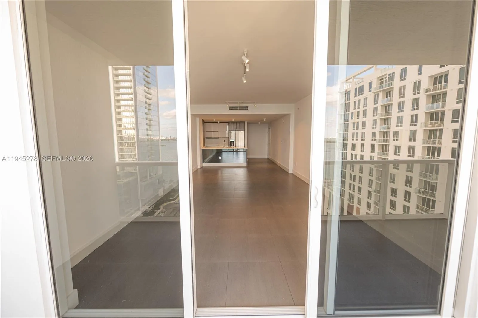 600 NE 27 St # 1602, Miami, FL 33137 photo 9