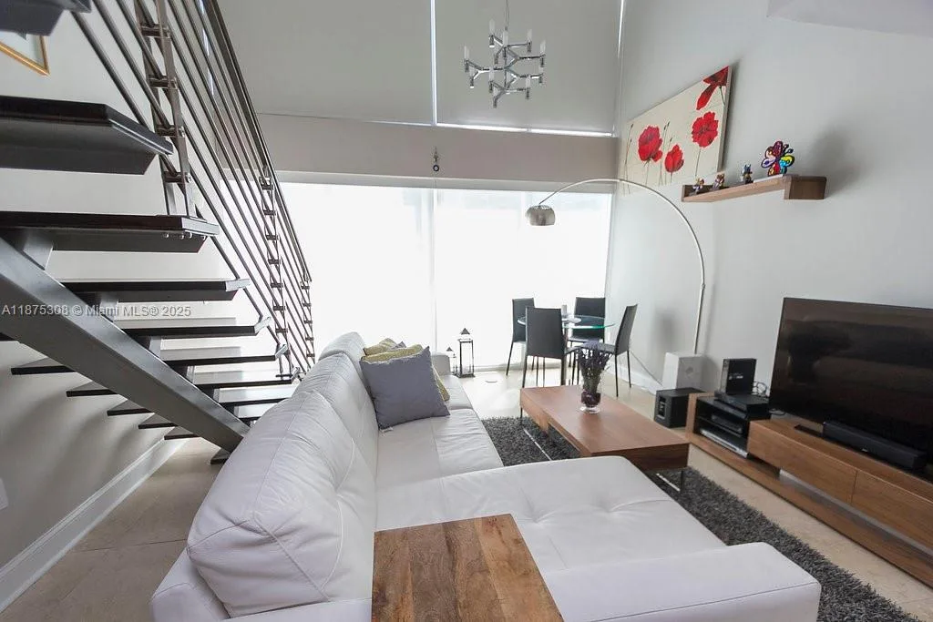 41 SE 5th St # 1604, Miami, FL 33131