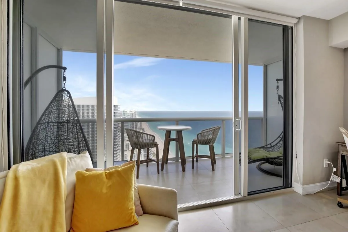 1830 S Ocean Boulevard # 4612, Hallandale Beach, FL 33009