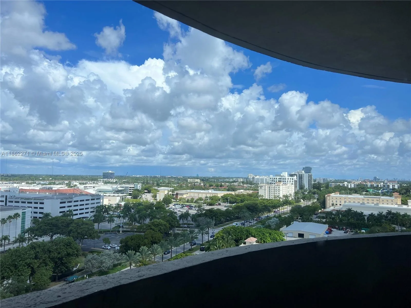 19501 W Country Club Dr # 1411, Aventura, FL 33180 photo 13