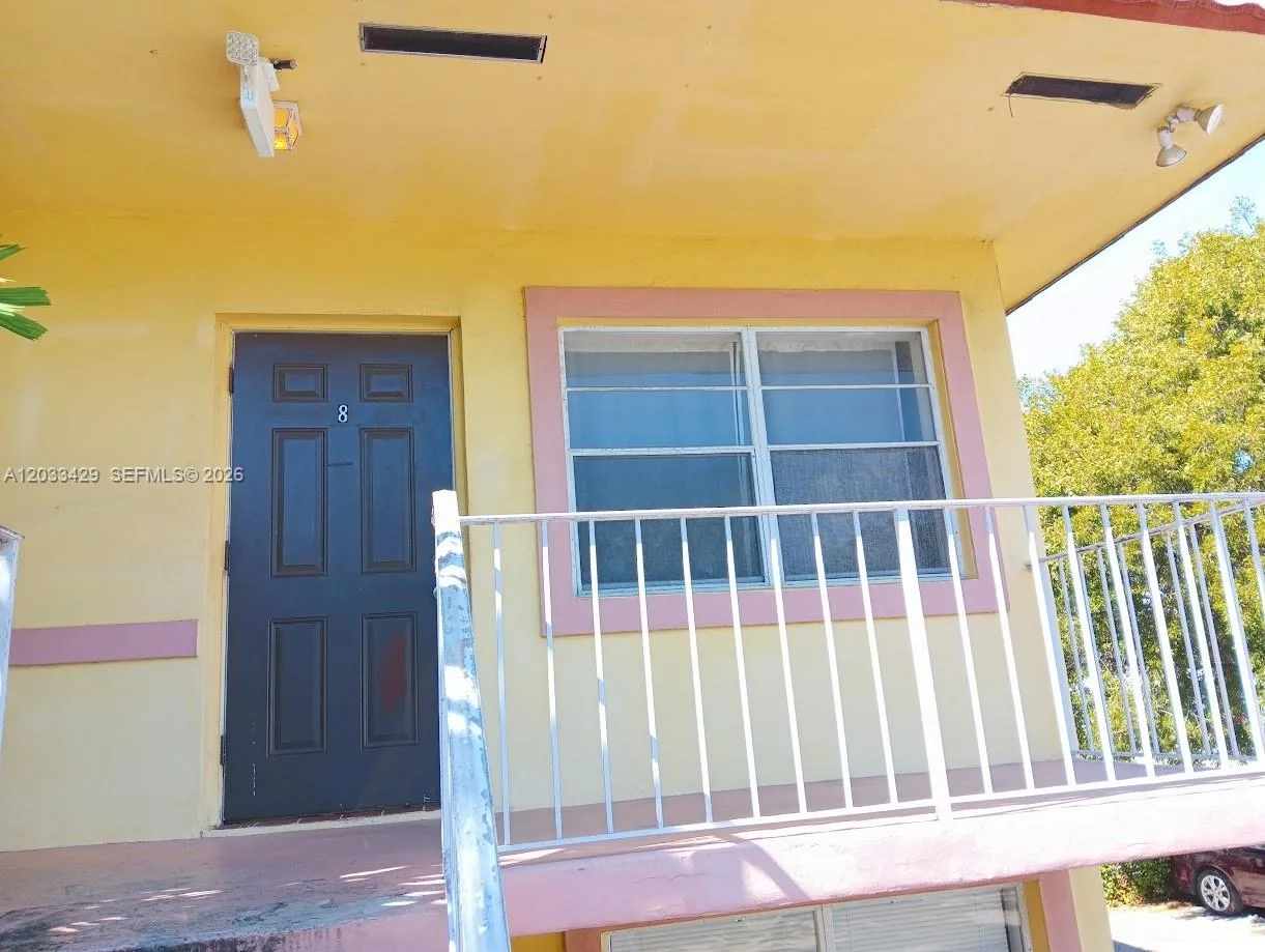 1826 Cleveland St # 8, Hollywood, FL 33020