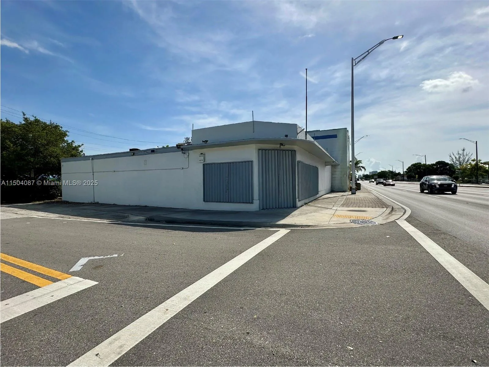 3045 W Broward Blvd, Fort Lauderdale, FL 33312