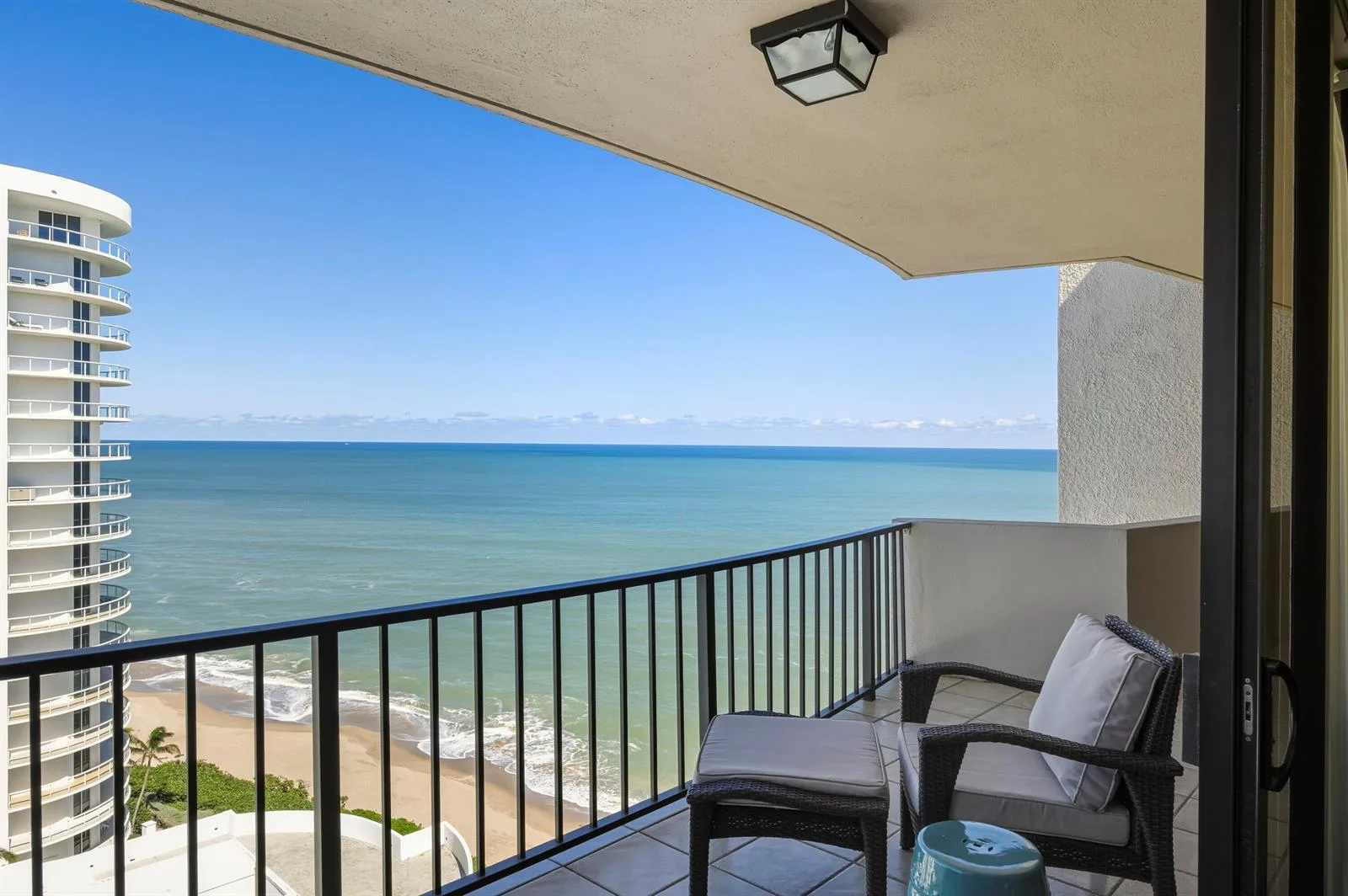 4200 N Ocean Drive # 1-1705, Singer Island, FL 33404