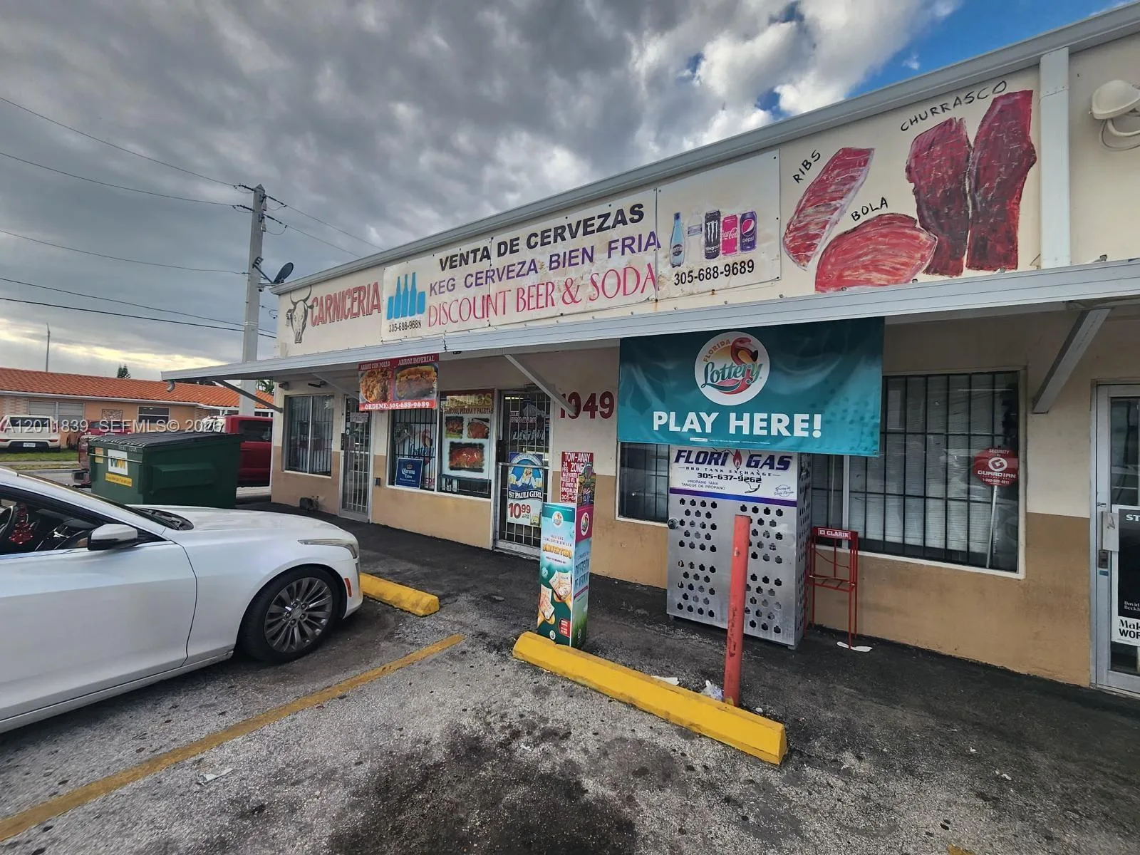4125 E 10th Ct, Hialeah, FL 33013 photo 3