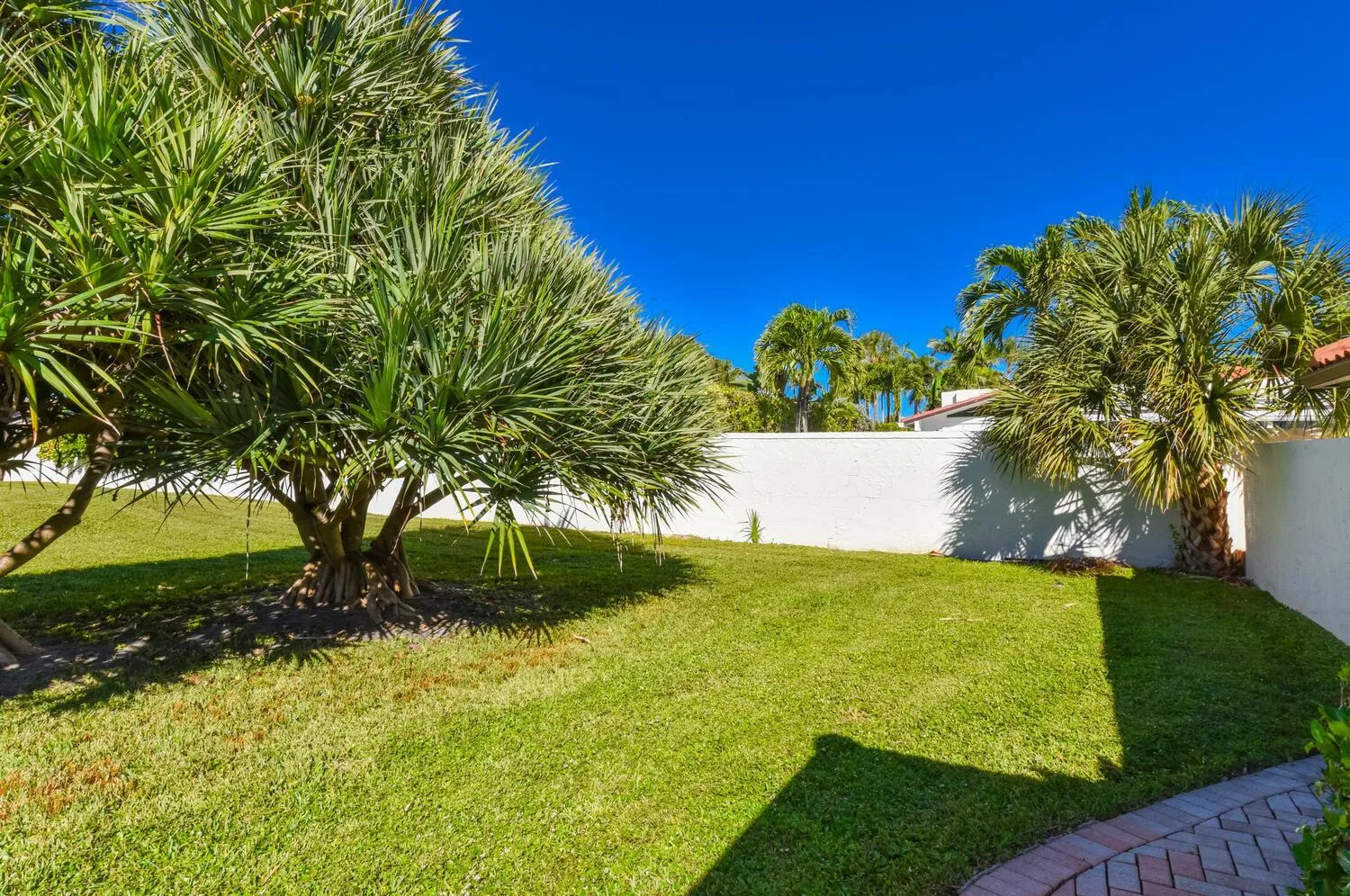 1469 Via Privada, Jupiter, FL 33477 photo 4