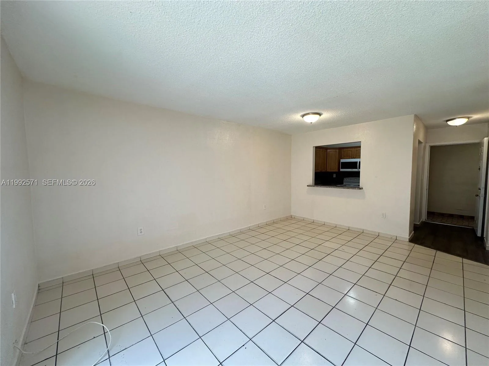 1008 NW 45th Ave # 08, Miami, FL 33126 photo 4