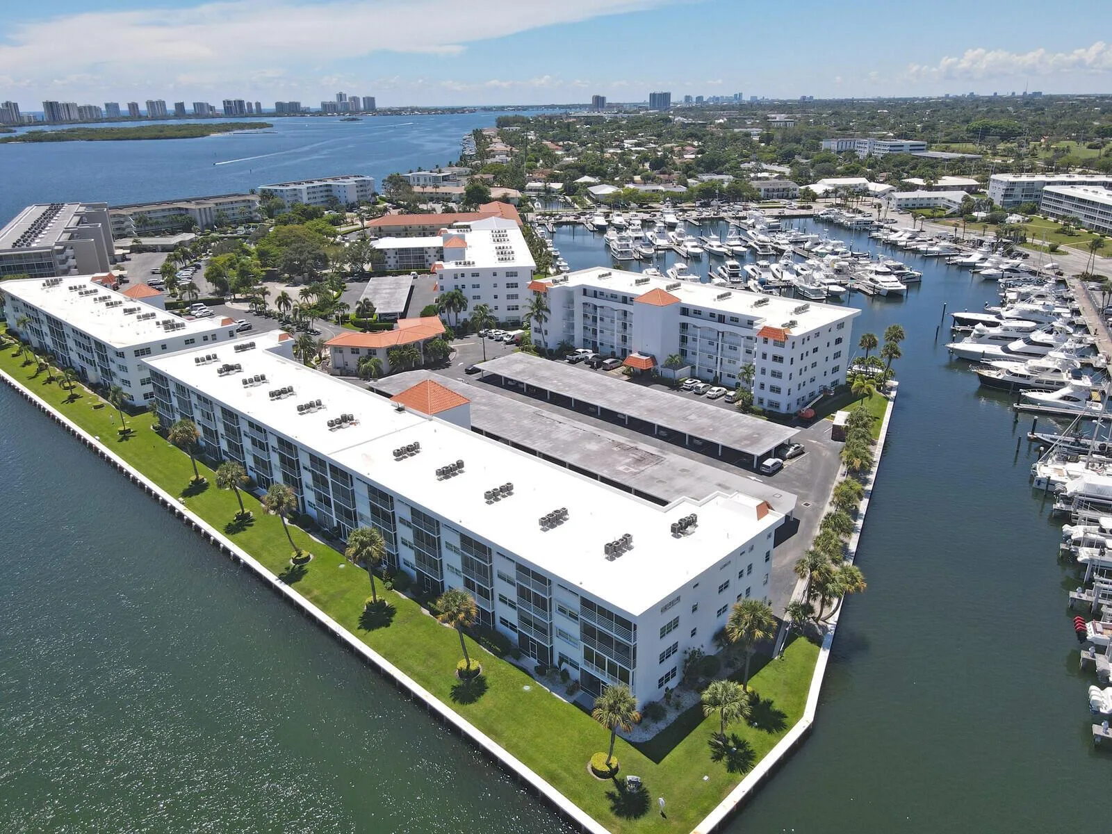 20 Yacht Club Drive # 403, North Palm Beach, FL 33408