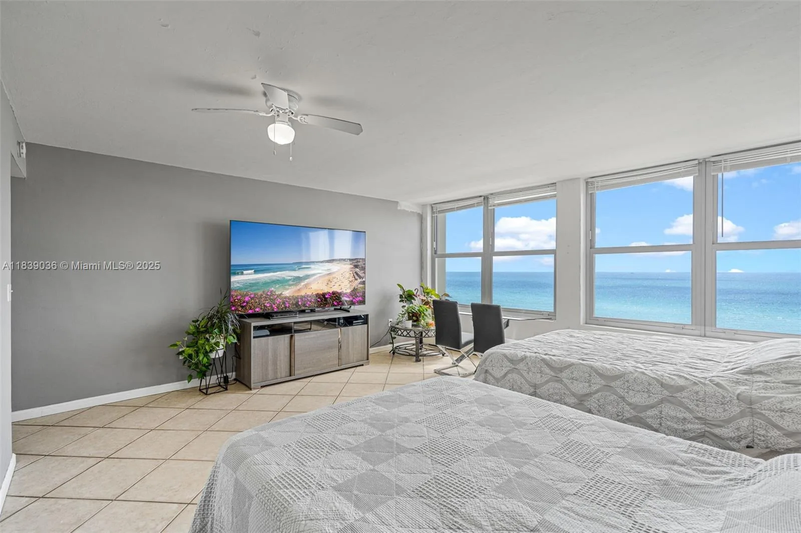 2899 Collins Ave # 931, Miami Beach, FL 33140